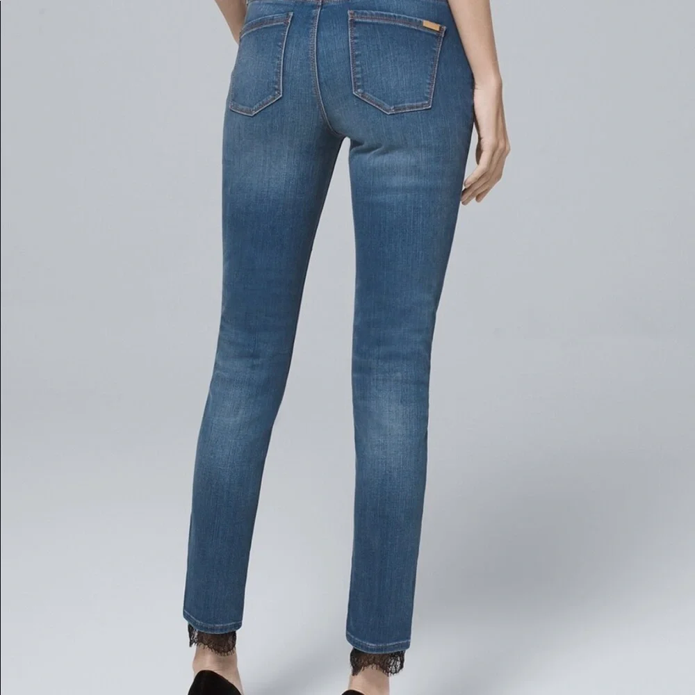 Classic-Rise Lace-Hem Skinny Ankle Jeans - Picture 2 of 10